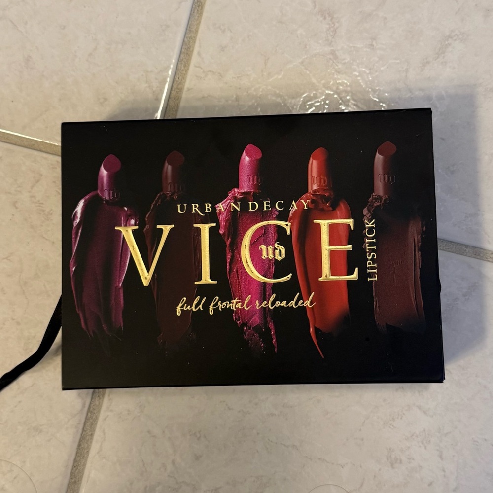 Urban Decay VICE Lipstick Set - Red, Pink, Orange, Brown Shades - Picture 3 of 3